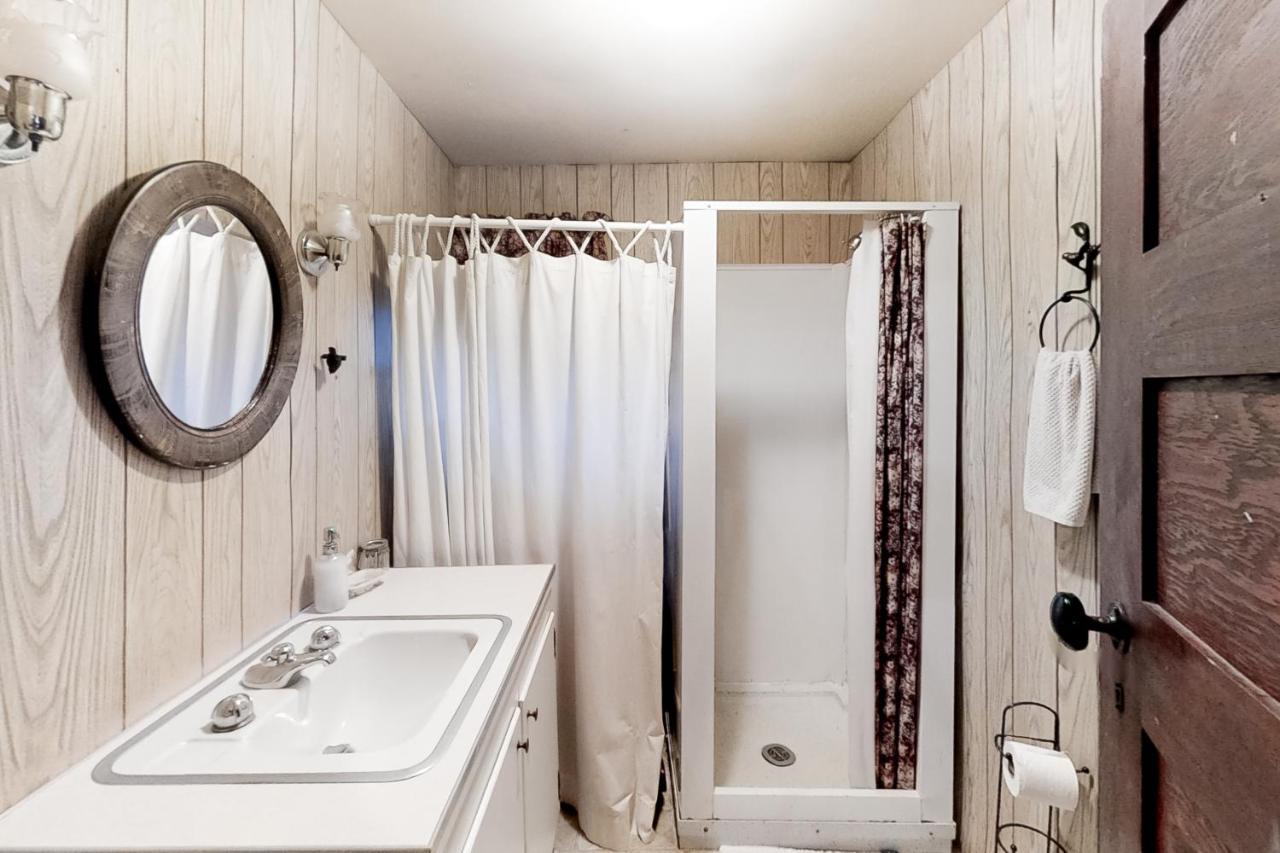 Pine Cone Cottage Joseph Экстерьер фото